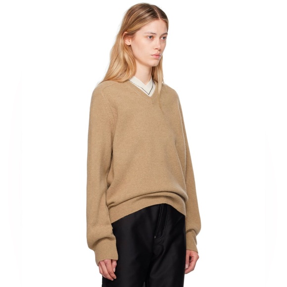 Maison Martin Margiela Sweaters - Maison Margela Women V neck cashmere jumper Made in Italy